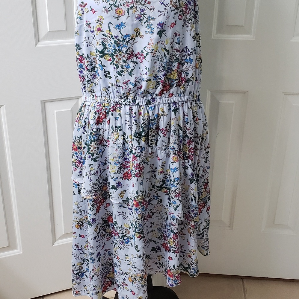 NWOT Women’s dress Lavender Floral Asymmetrical - Picture 3 of 7